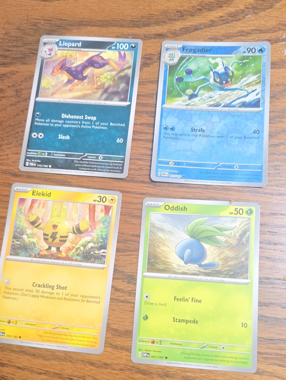 Trading Card Lot - Water, Electric, Grass & Electric Types (Blue, Yellow, Green)